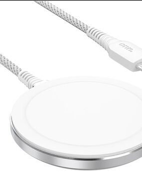 White Magnetic Wireless Charging Pad